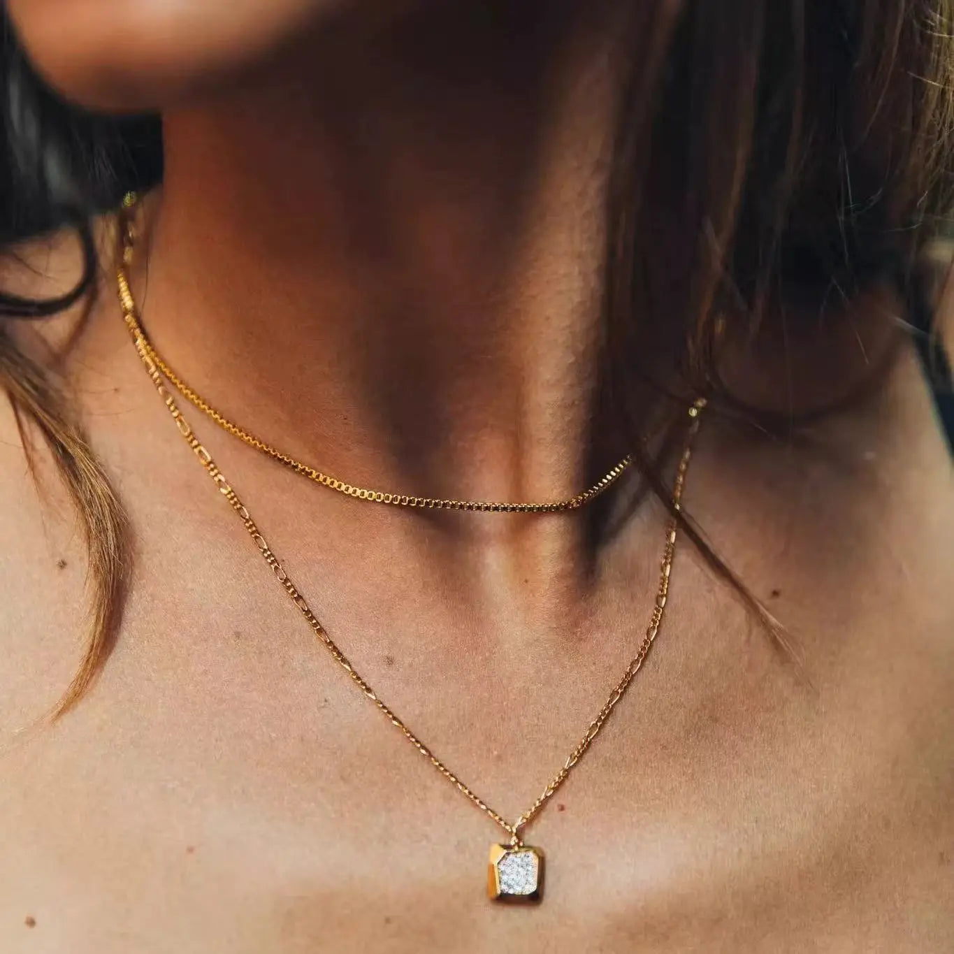 Golden Minimalist Necklace
