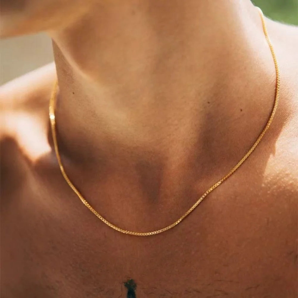 Golden Minimalist Necklace