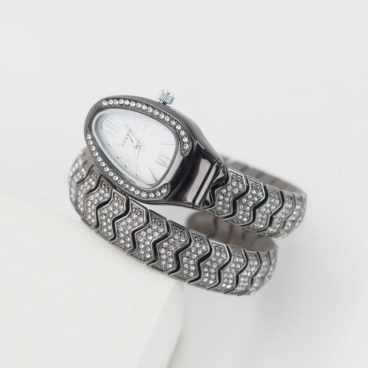 Snake-Design Full-Diamond Bling Luxury Quartz Watch