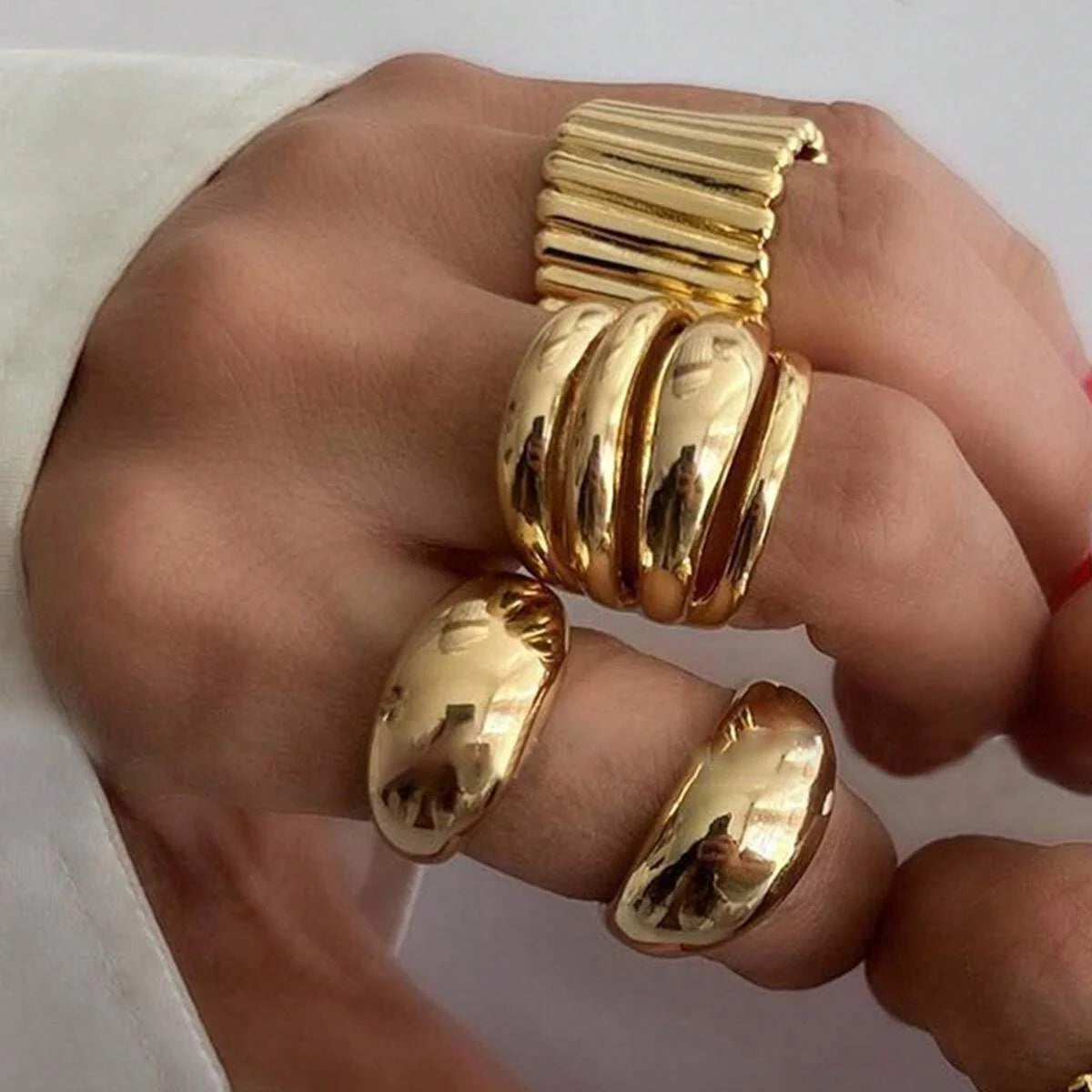 8PCS Asymmetrical Ripple Ring Set – Gold & Silver