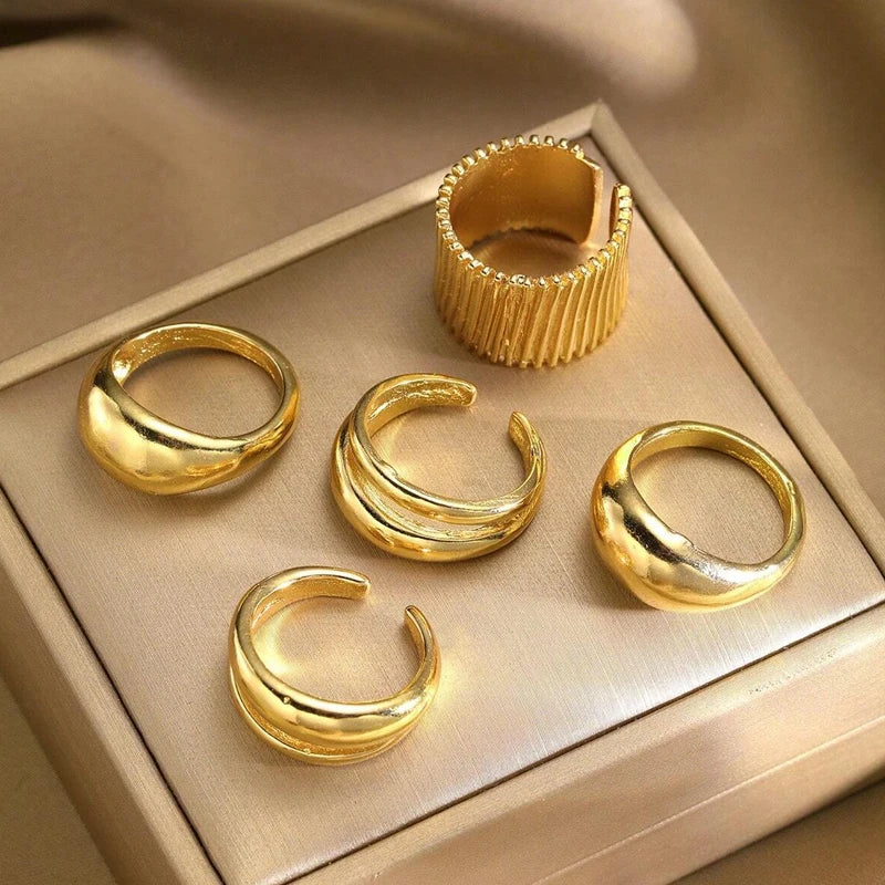 8PCS Asymmetrical Ripple Ring Set – Gold & Silver