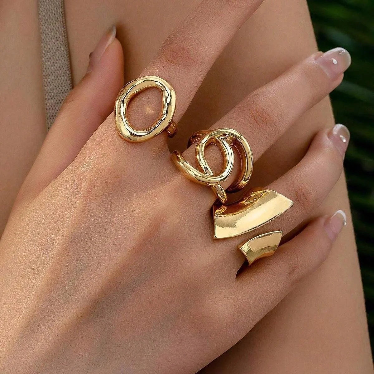 8PCS Asymmetrical Ripple Ring Set – Gold & Silver
